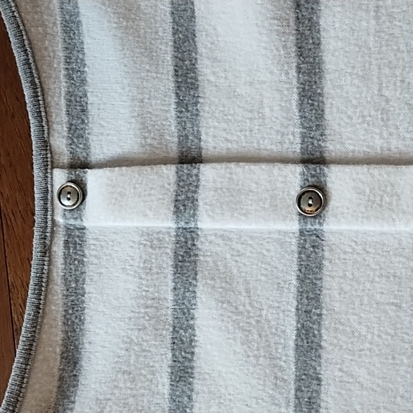 Stitch Fix Pink Clover Kamie Button Back Brushed Knit Top - Picture 5 of 6